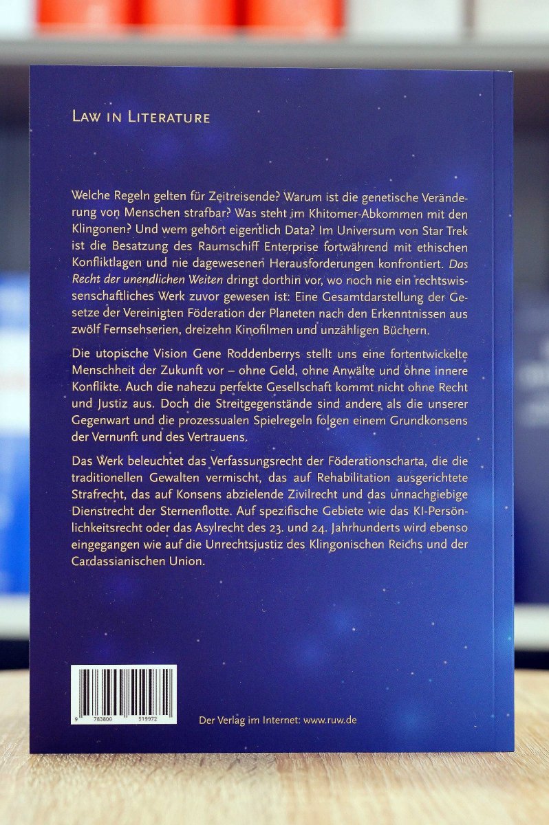 Das Recht der unendlichen Weiten | Ambrock